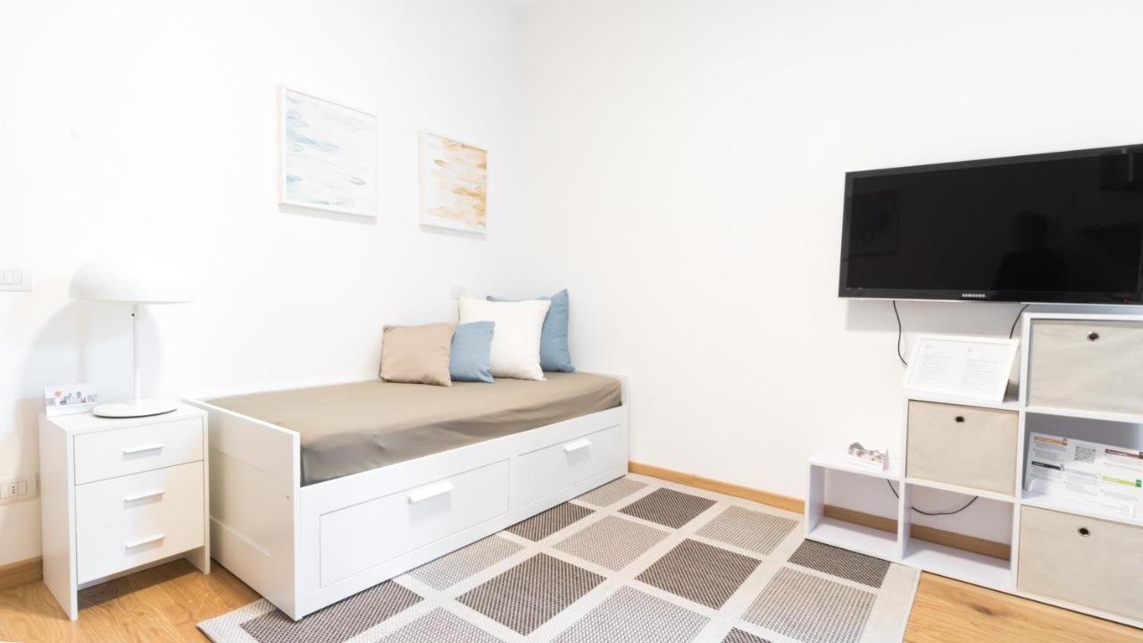 Italianway-De Cristoforis 5 Apartment Milano Ngoại thất bức ảnh